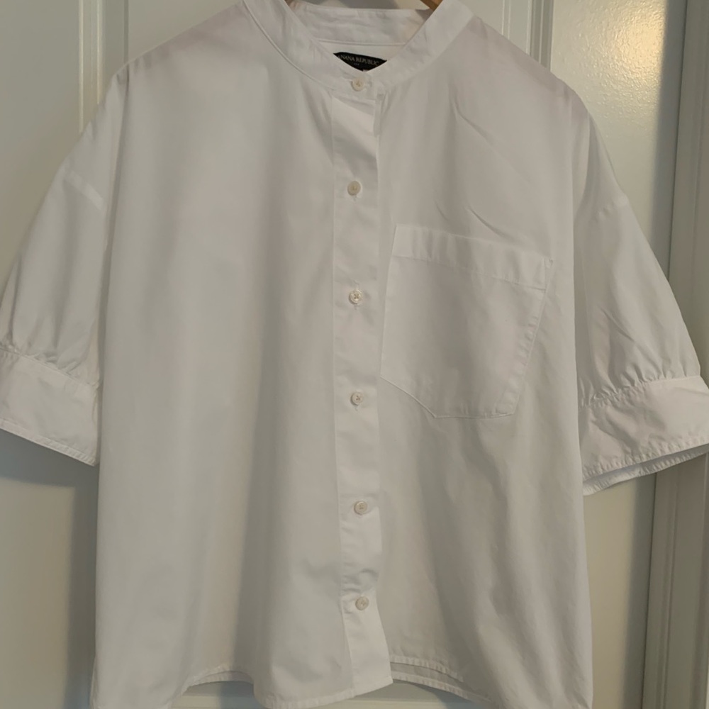 Banana Republic Puff Short Sleeve Button Down - XL